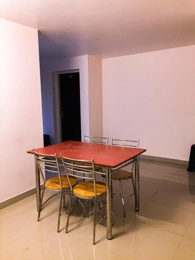 Tri-Star Presidency Kochi Exterior photo